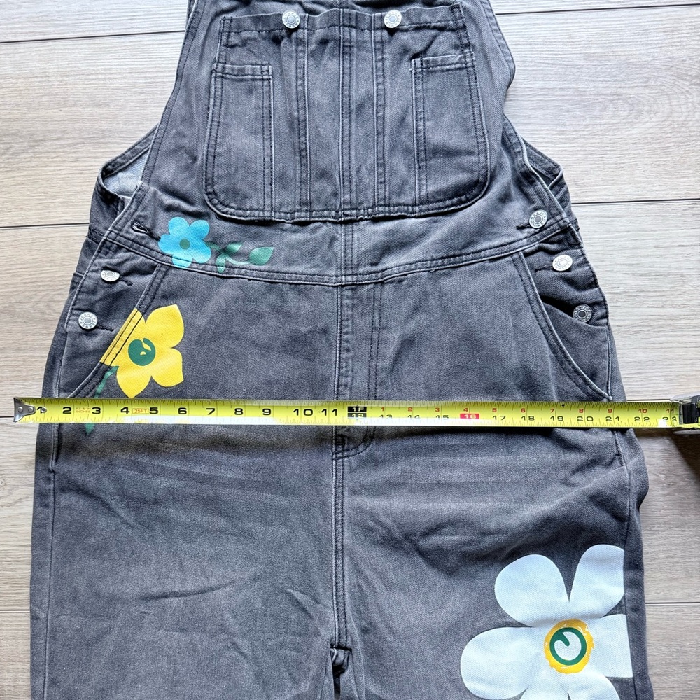 Brand New with Tags!! Floral Print Women's Denim Overalls - Picture 10 of 16